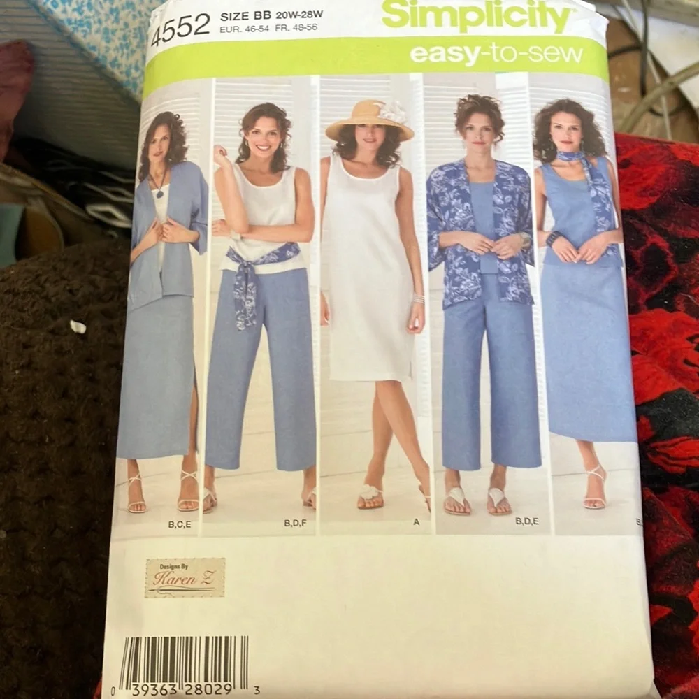 Simplicity 4552